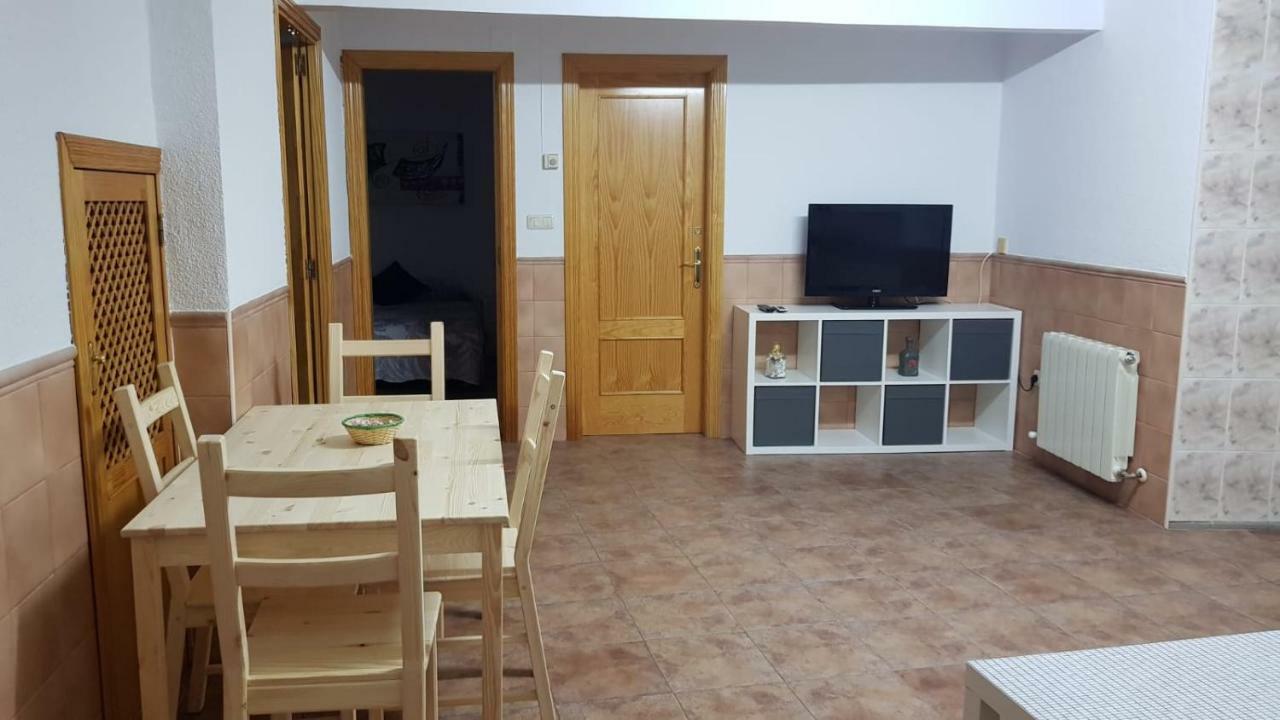 Apartamento Turistico Dayma 2 Jarandilla de la Vera Exteriör bild